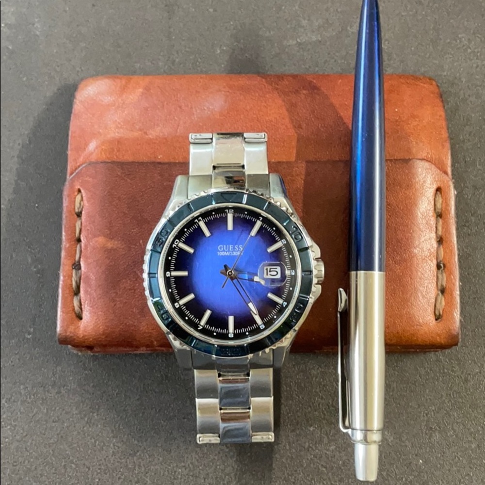 Guess Watch - Picture 2 of 12